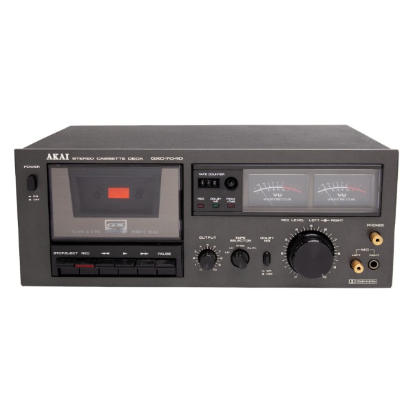 AKAI Cassette Deck GXC–704D